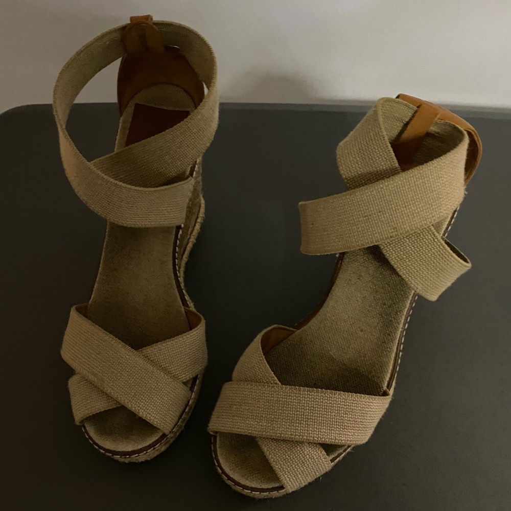 Tory Burch espadrille